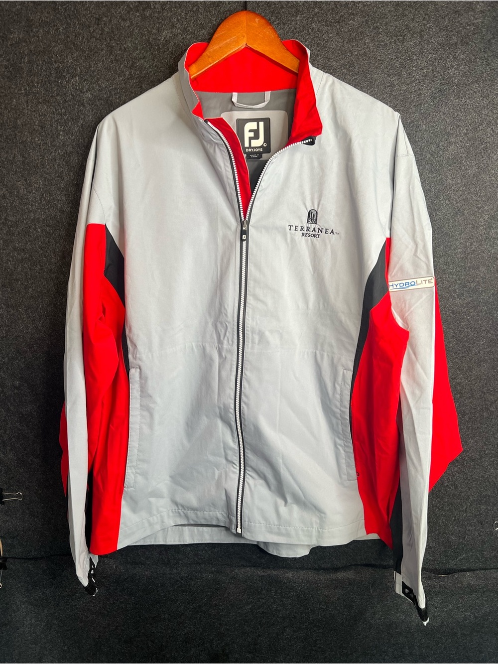 NWOT Footjoy Rain Jacket HydroLite Gray Red Mens Size L Terranea Resort Golf